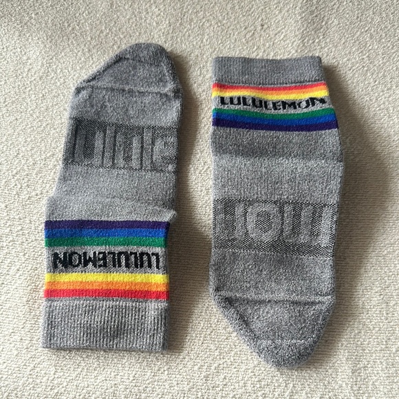 Lululemon Pride Socks Rainbow Small - Picture 1 of 7